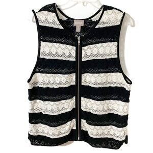 Chico’s Mitzi Front Zip Crocheted Lace Striped Cotton Vest Sheer Open Knit ⬛️⬜️